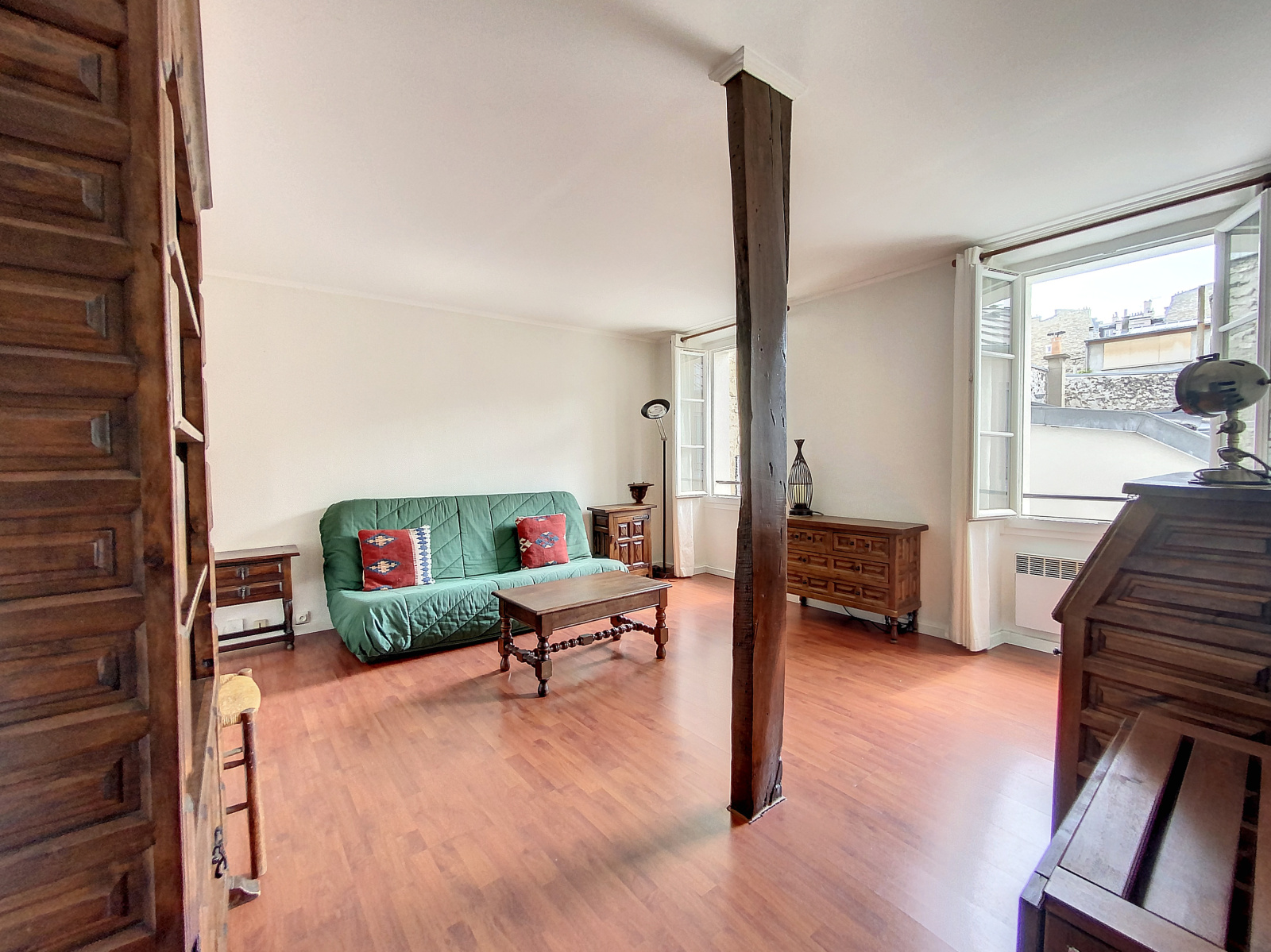 Image_3, Studio, Paris, ref :L10007296