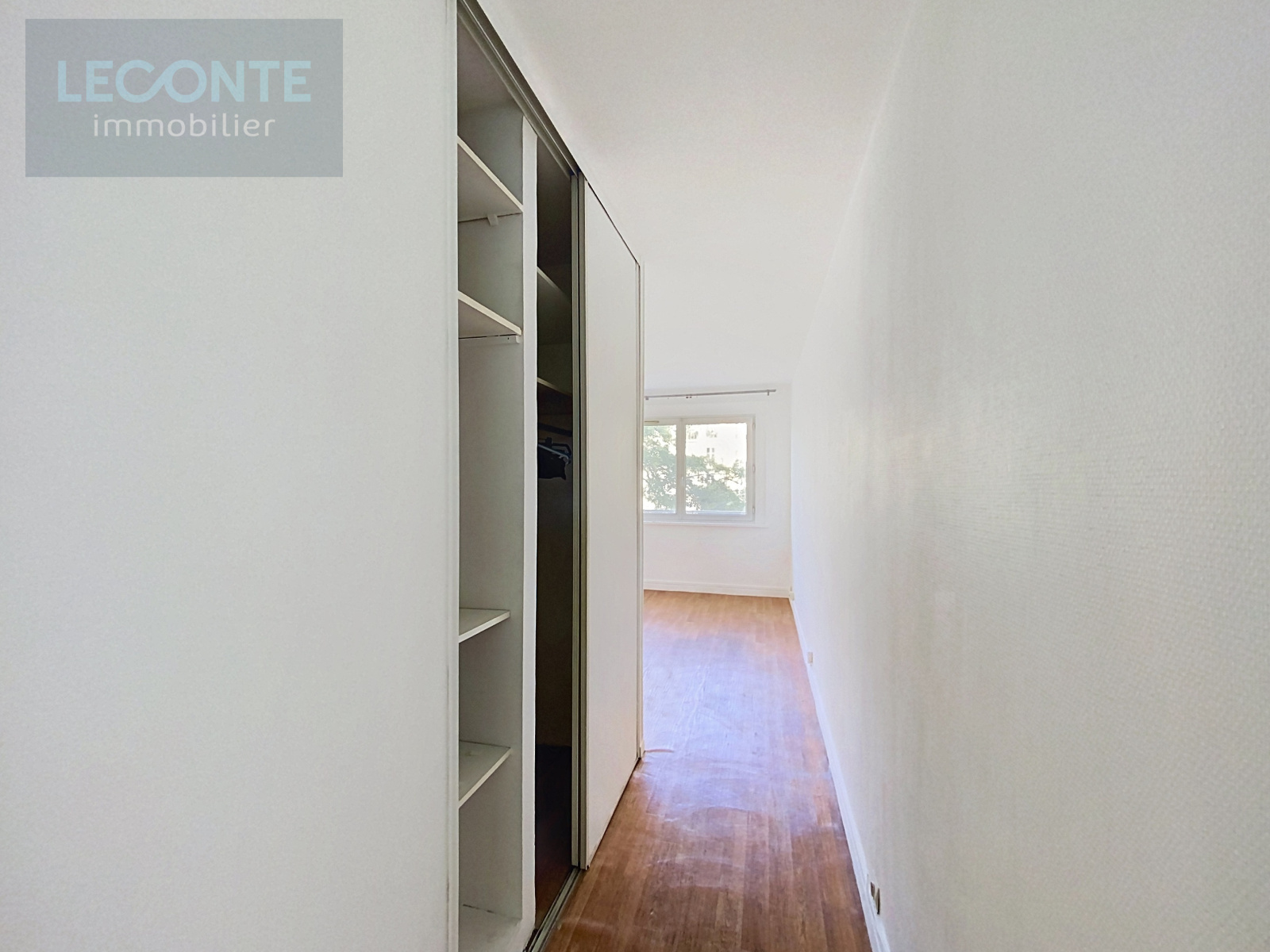 Image_7, Studio, Paris, ref :L10007379