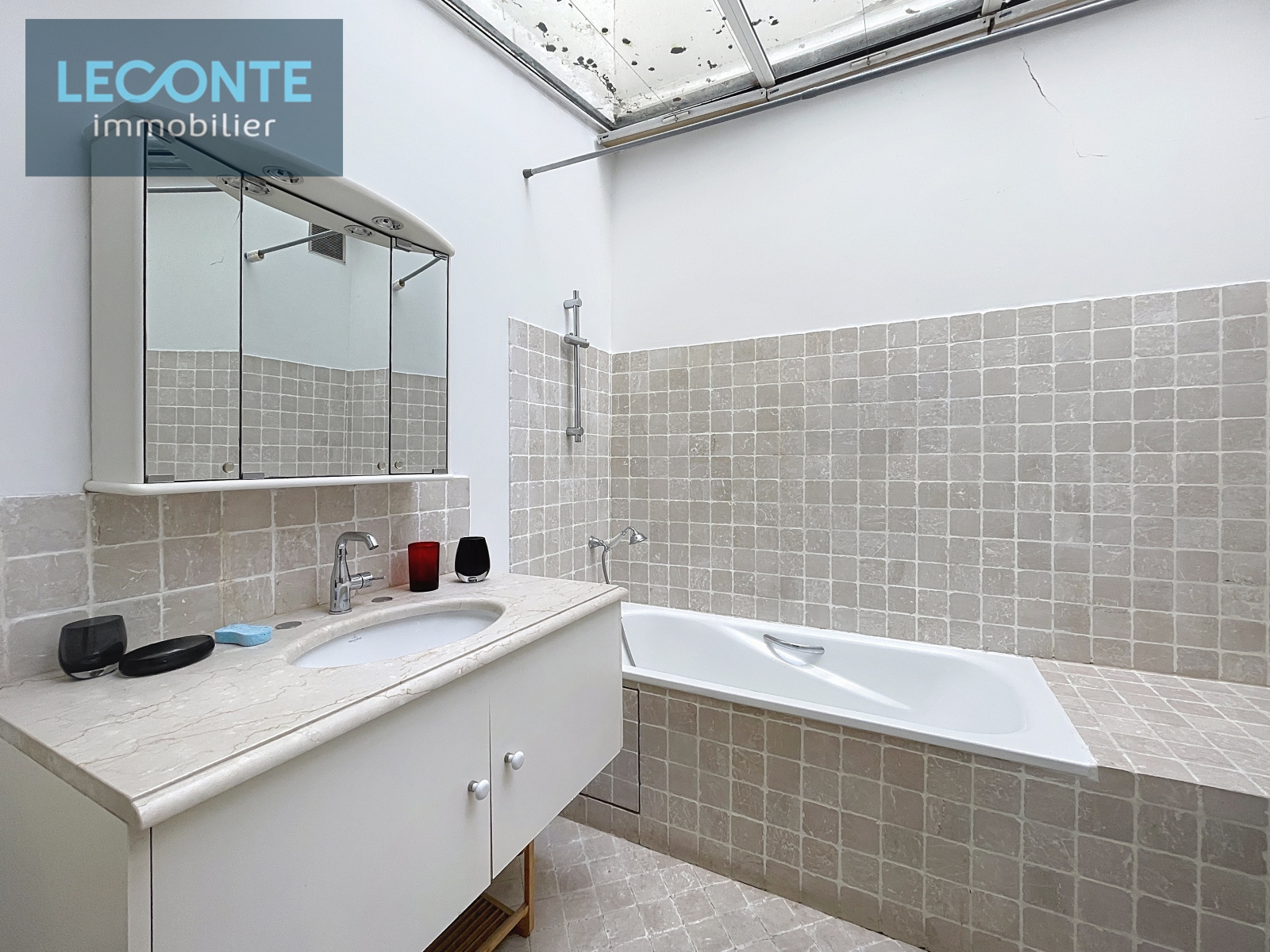 Image_9, Rez de jardin, Paris, ref :L10004545