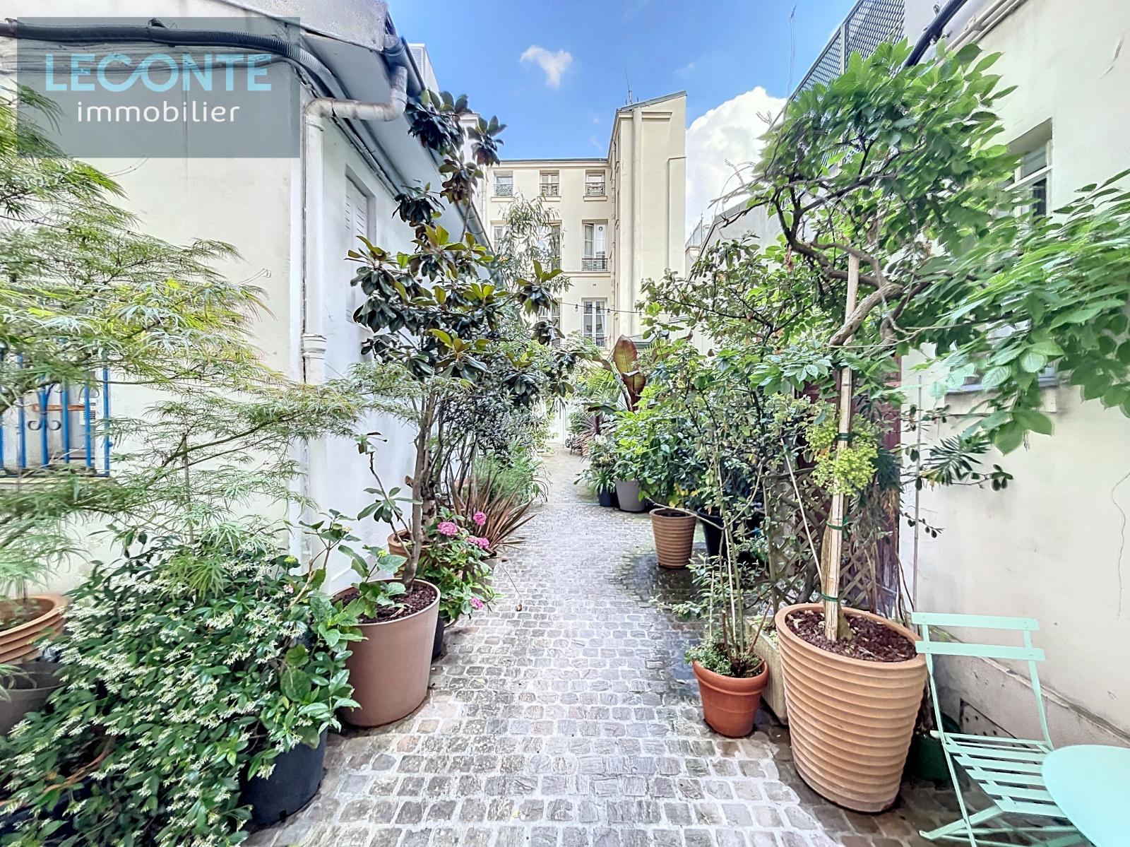 Image_1, Studio, Paris, ref :L10007294