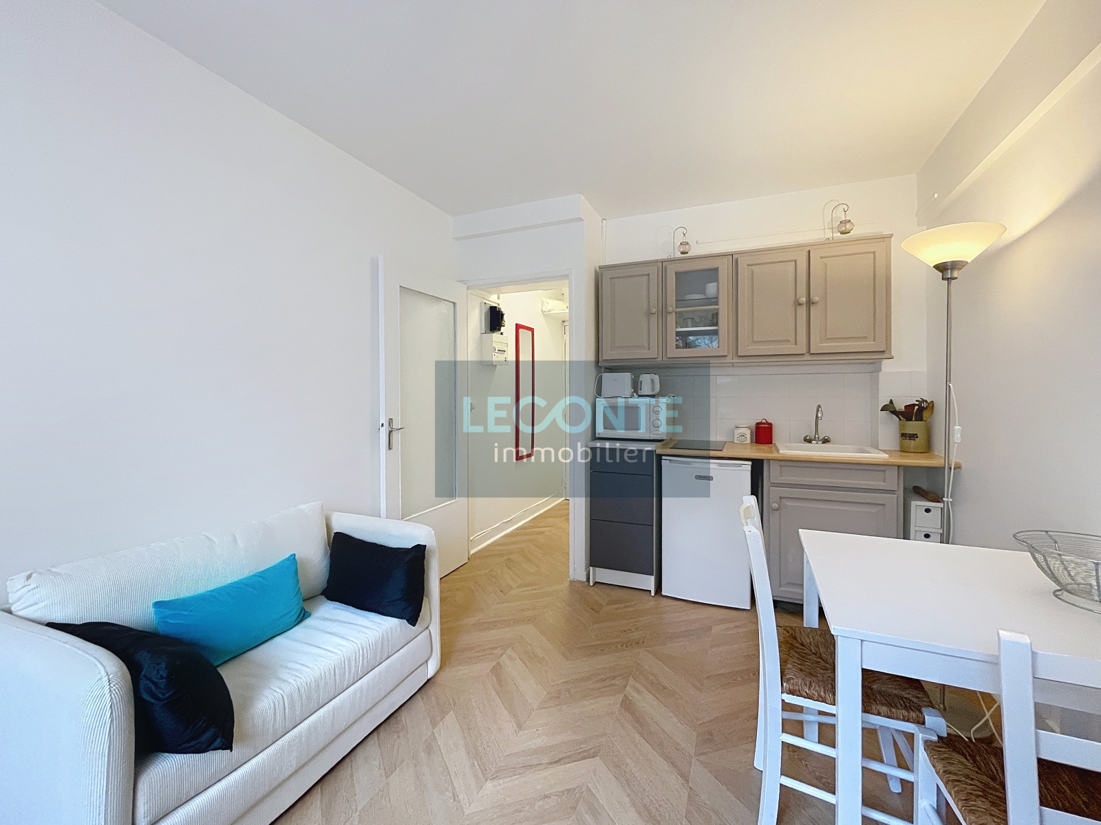 Image_4, Studio, Paris, ref :L10007348